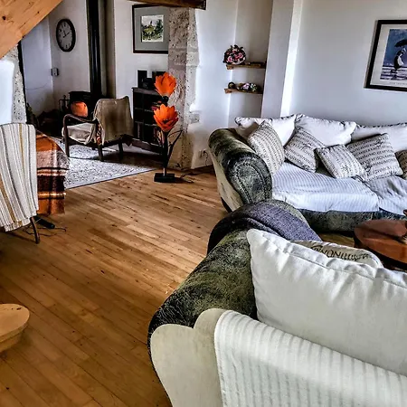 Feriehus Ferme Du Moulin De Pailleres, Vue Panoramique, Piscine - Ideal 4 A 5 Personnes