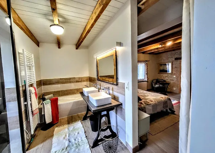 Ferme Du Moulin De Paillères Galapian